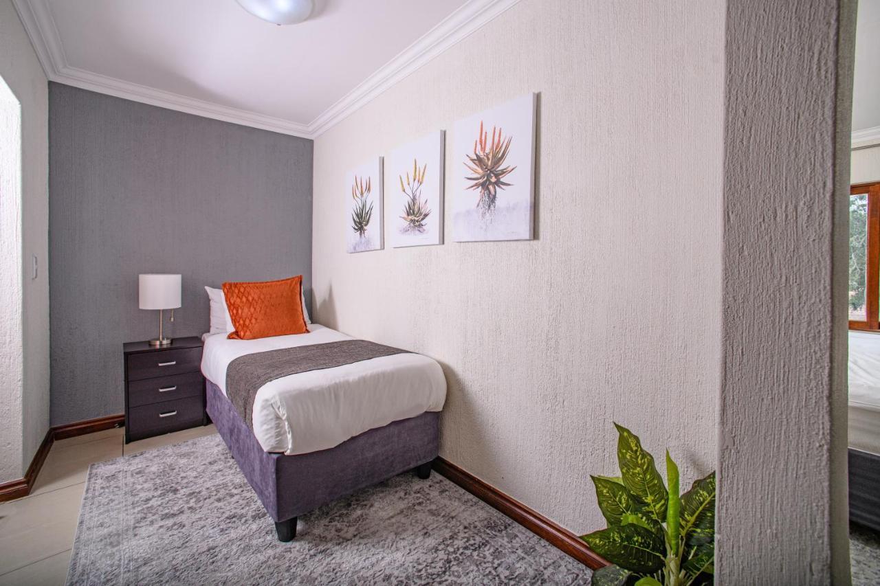 Khayalami Hotel - Mbombela Zewnętrze zdjęcie