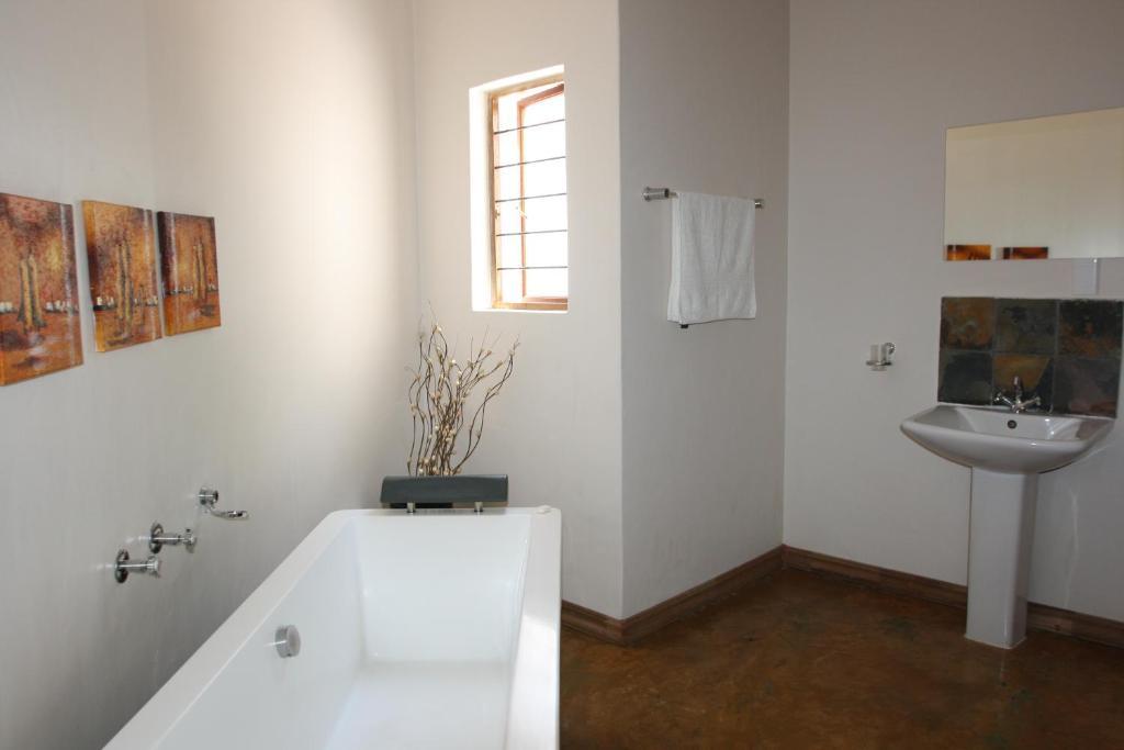 Khayalami Hotel - Mbombela Zewnętrze zdjęcie